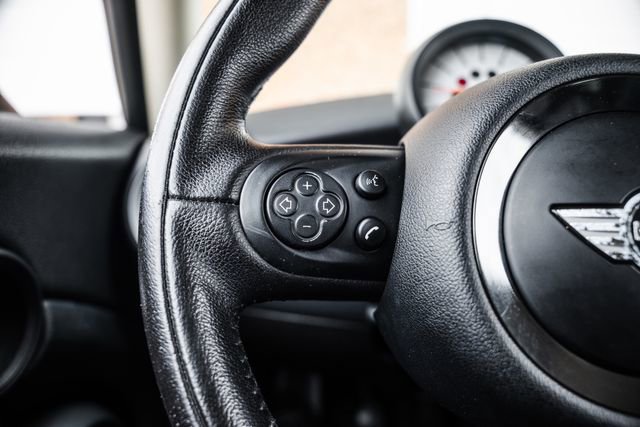 Used 2011 MINI Cooper Hardtop FWD image 57