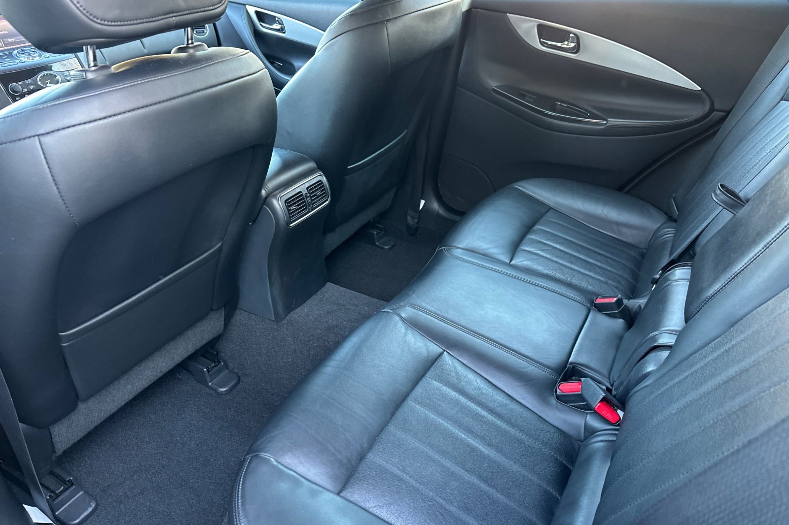 Used 2017 INFINITI QX50 2WD image 14