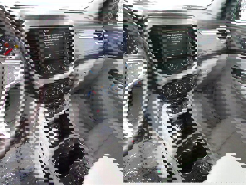 Used 2023 GMC Acadia SLT image 70