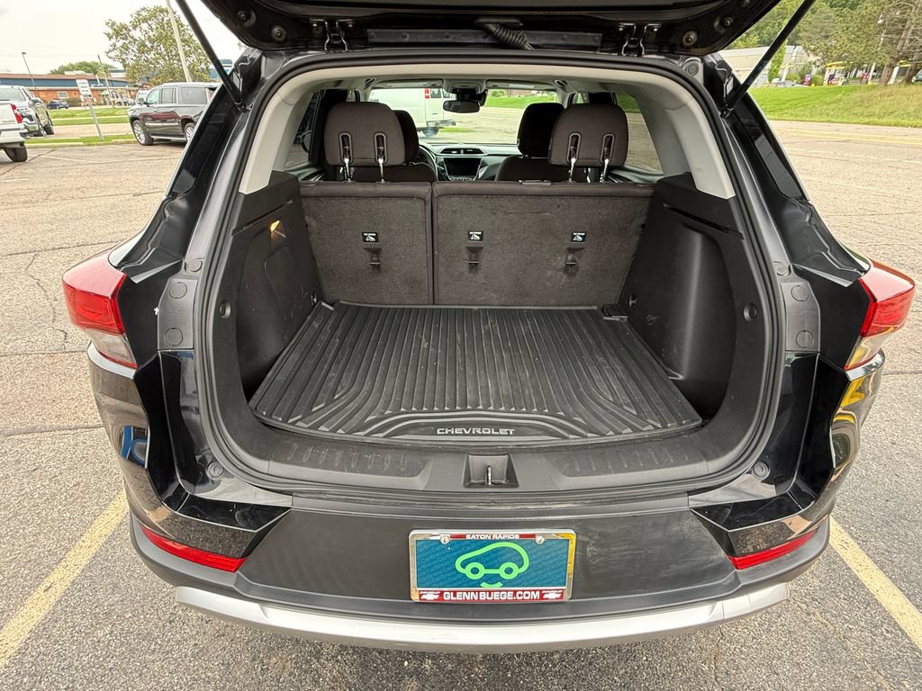 Certified 2023 Chevrolet TrailBlazer LT w/ Convenience Package AWD/4WD image 5