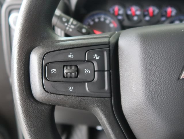 Used 2023 Chevrolet Silverado 1500 Custom Trail Boss AWD/4WD image 19
