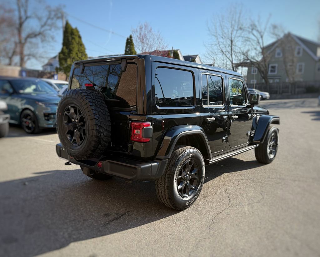 Used 2018 Jeep Wrangler Unlimited Sahara w/ Quick Order Package 24M Moab image 8