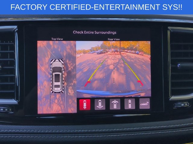 Certified 2023 Chrysler Pacifica Limited w/ Uconnect Theater Family Group FWD image 26