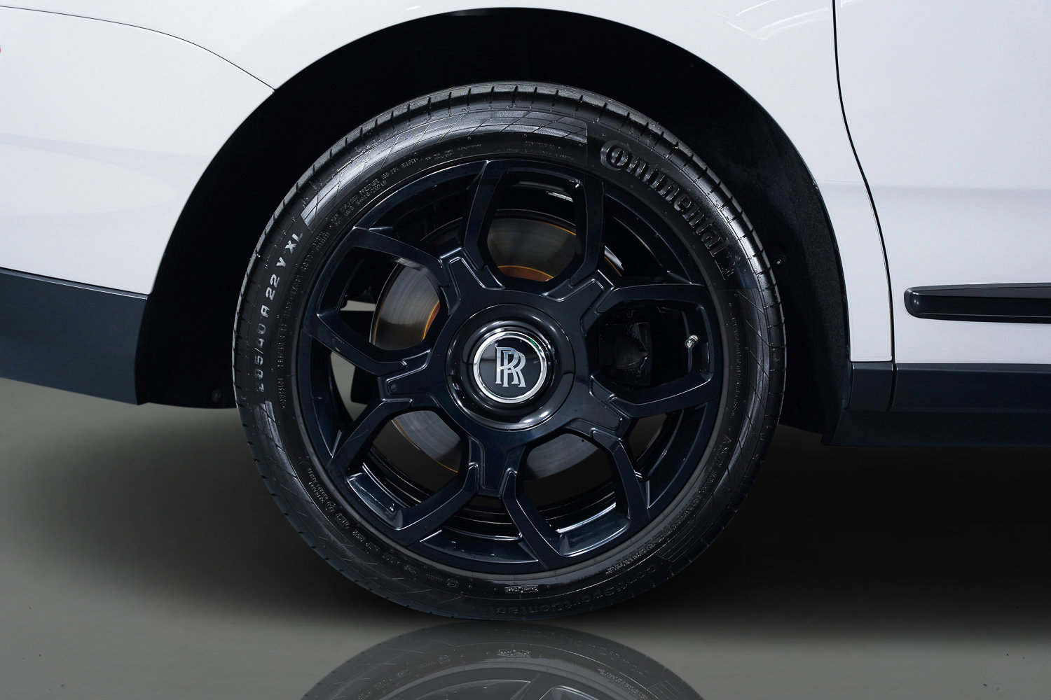 Used 2024 Rolls-Royce Cullinan Black Badge image 8