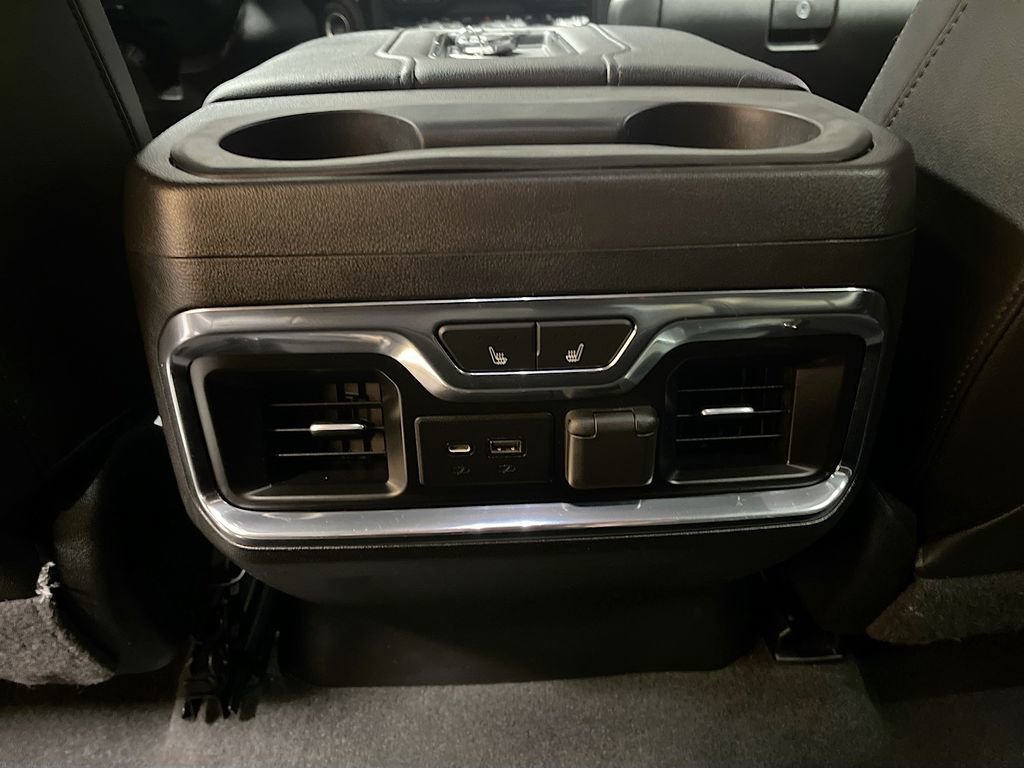 Used 2020 GMC Sierra 2500 SLT AWD/4WD image 26