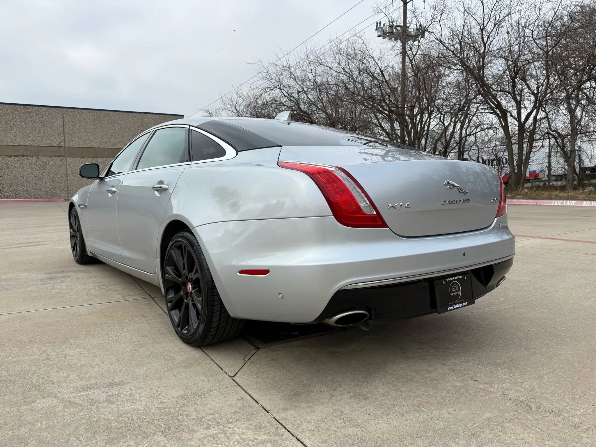 Used 2019 Jaguar XJ L Portfolio image 4