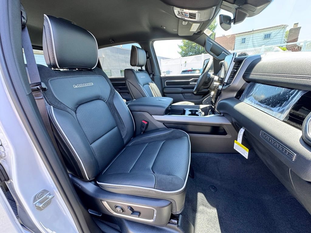 New 2026 RAM 1500 Laramie AWD/4WD image 20