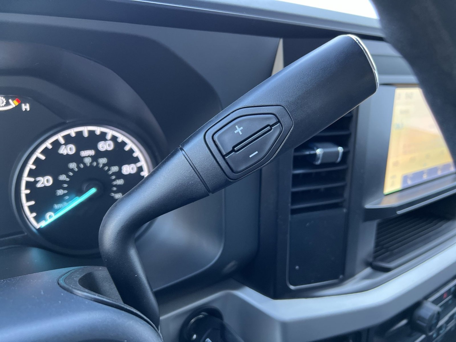 New 2026 Ford F250 XL w/ STX Appearance Package AWD/4WD image 21