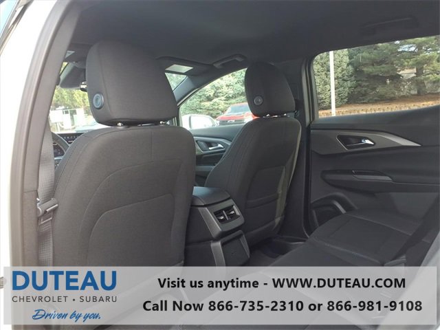 New 2026 Chevrolet Equinox EV LT image 9