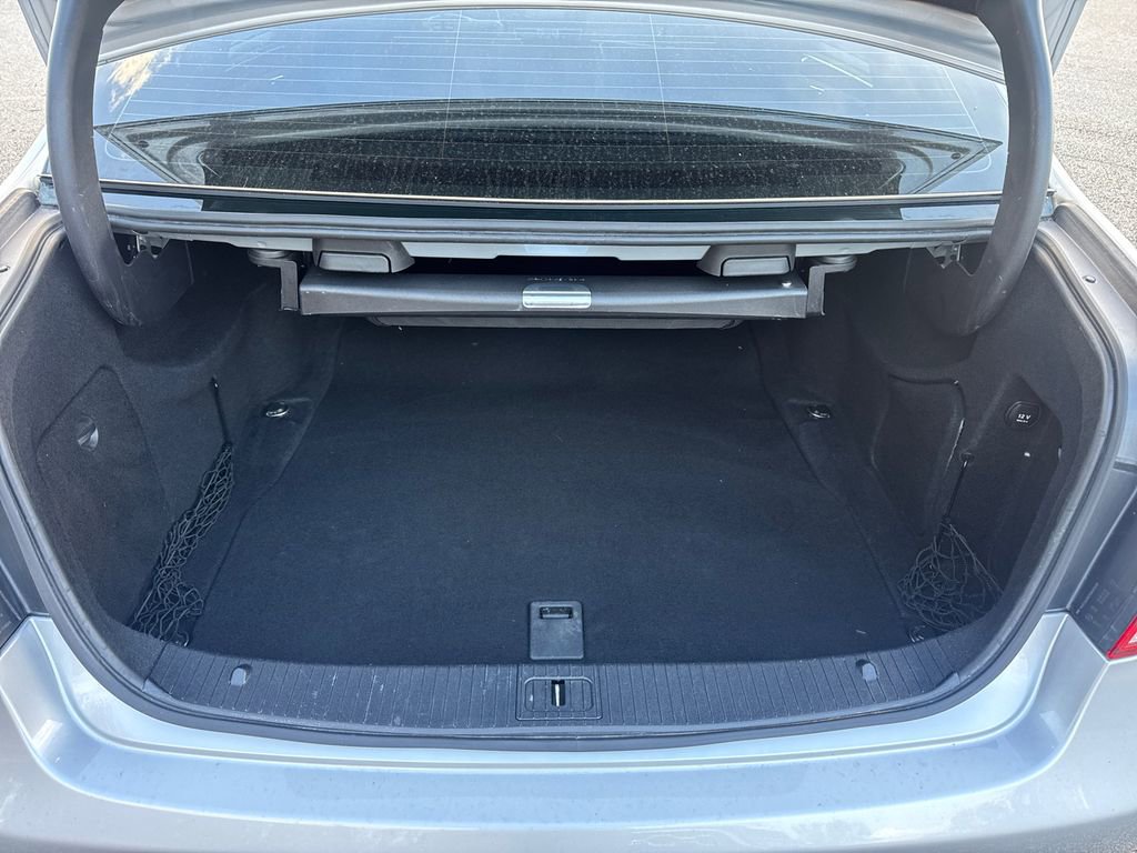 Used 2014 Mercedes-Benz E 350 Sedan image 18