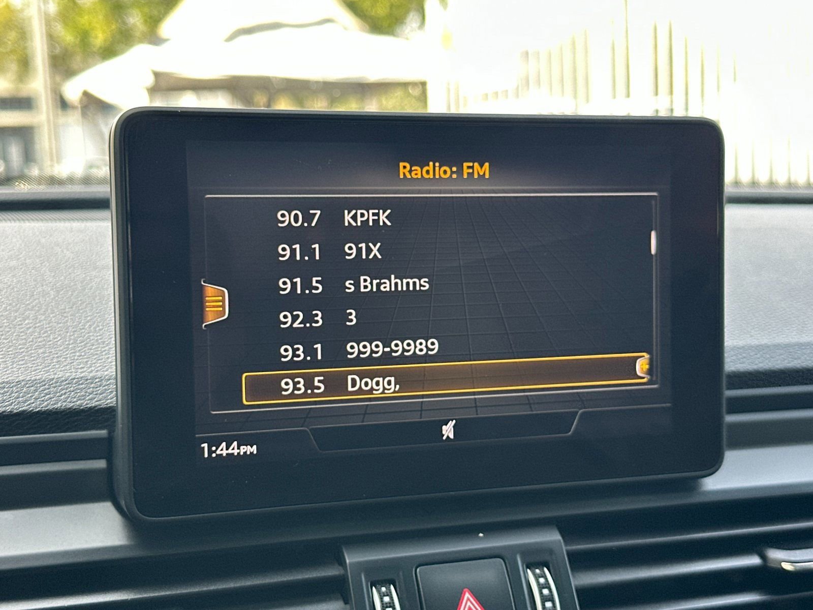 Used 2020 Audi Q5 2.0T Premium w/ Convenience Package image 21