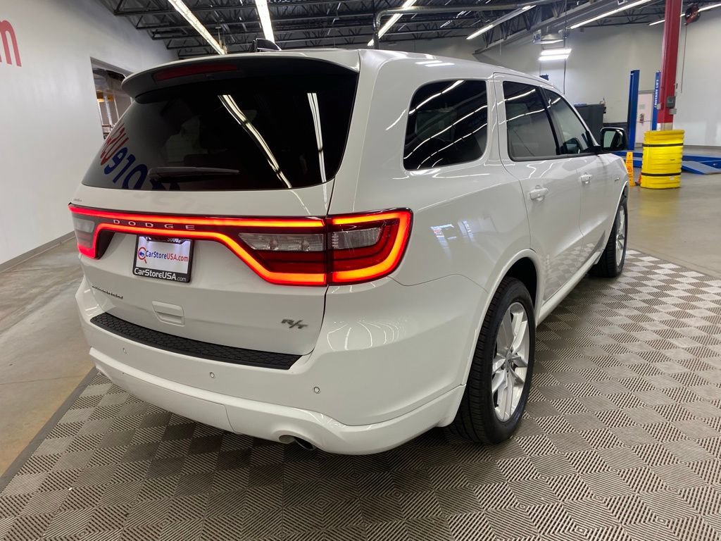 Used 2024 Dodge Durango R/T RWD image 16