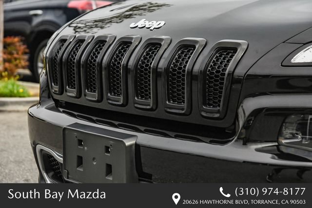 Used 2017 Jeep Cherokee Limited FWD image 5