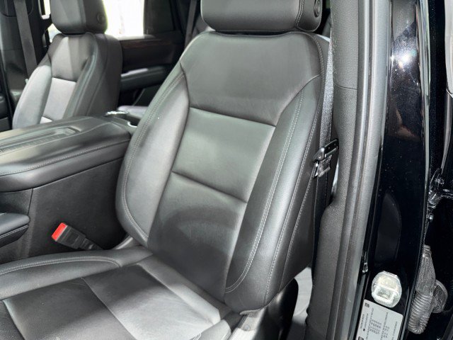 Used 2022 Chevrolet Tahoe Z71 w/ Luxury Package AWD/4WD image 49