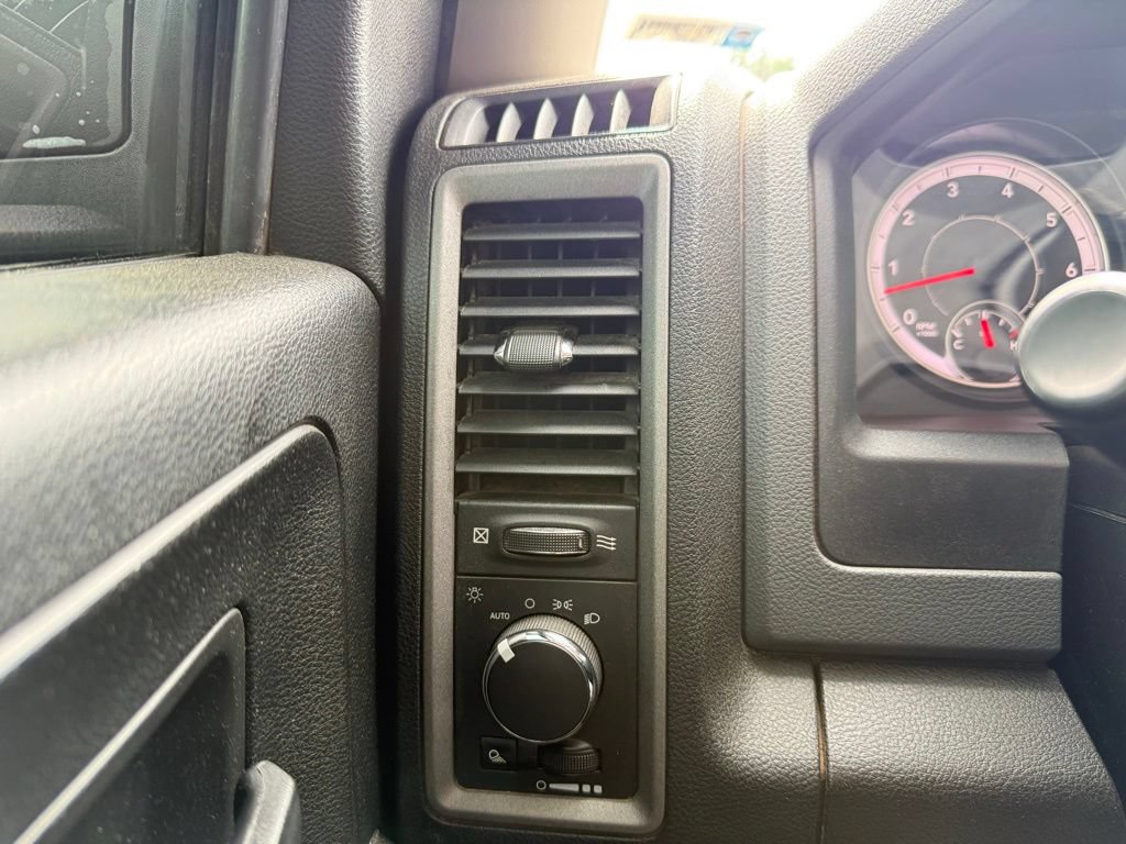 Used 2019 RAM 1500 Tradesman w/ Popular Equipment Group AWD/4WD image 12