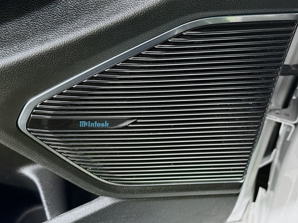 Used 2022 Jeep Grand Cherokee Overland image 13