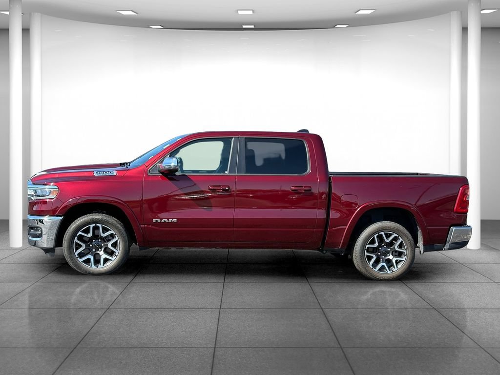 Used 2025 RAM 1500 Laramie AWD/4WD image 4