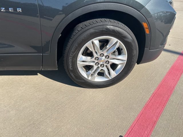 Used 2019 Chevrolet Blazer LT FWD image 19