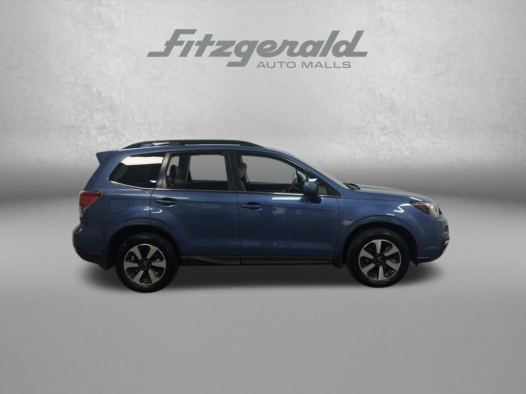 Used 2017 Subaru Forester 2.5i Limited w/ Protection Package #2 image 8