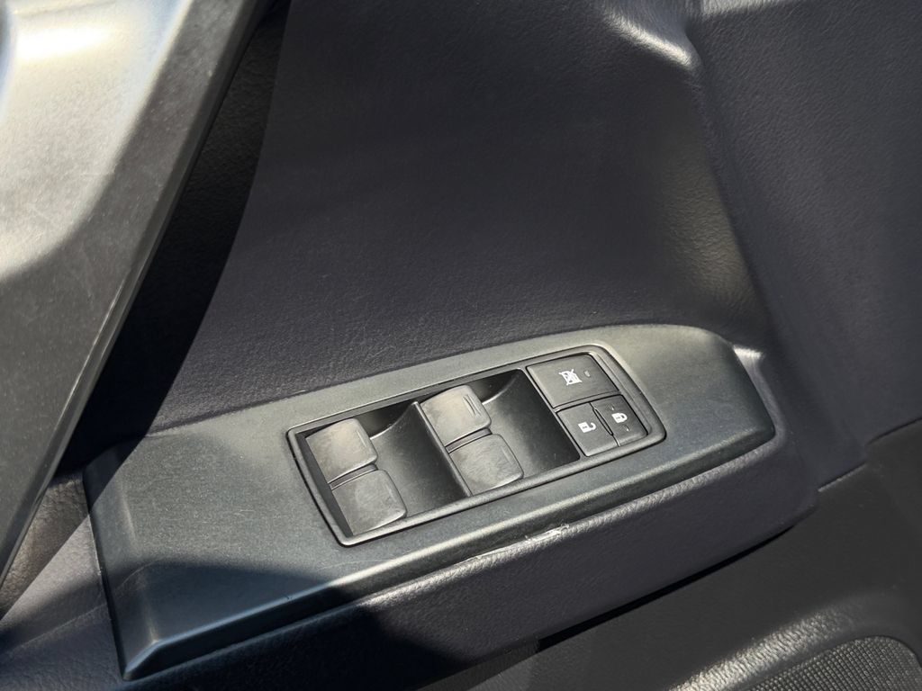 Used 2023 Lexus GX 460 Luxury w/ Sport Design Package AWD/4WD image 15
