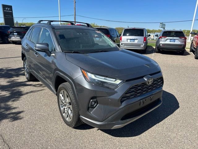 Used 2022 Toyota RAV4 Limited w/ Limited Grade Weather Package AWD/4WD image 1