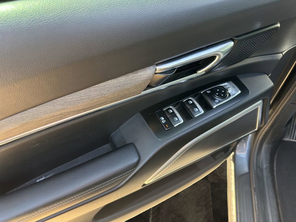 Used 2022 Kia Telluride EX w/ EX Premium Package image 14