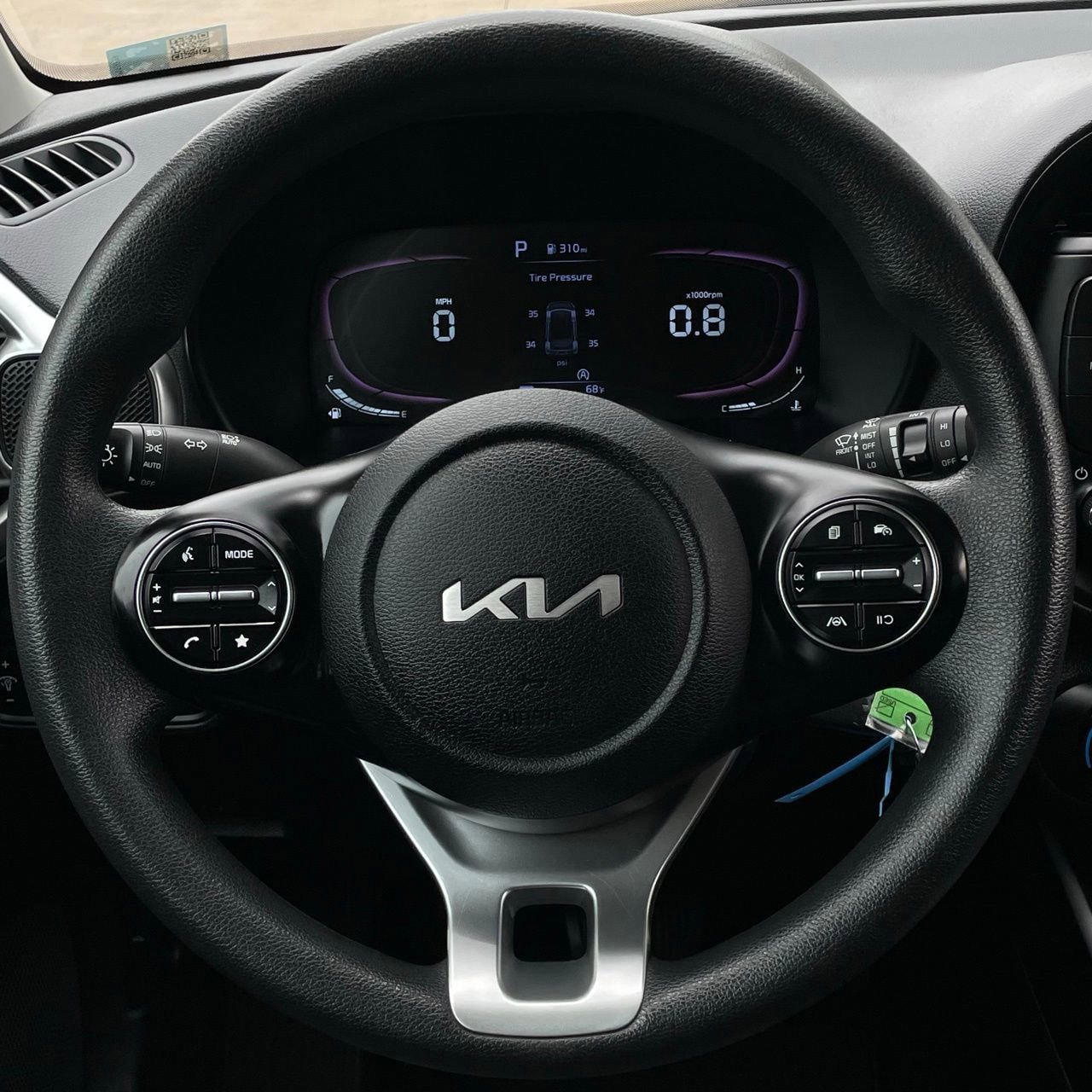 Used 2024 Kia Soul LX w/ Option Group 015 FWD image 12