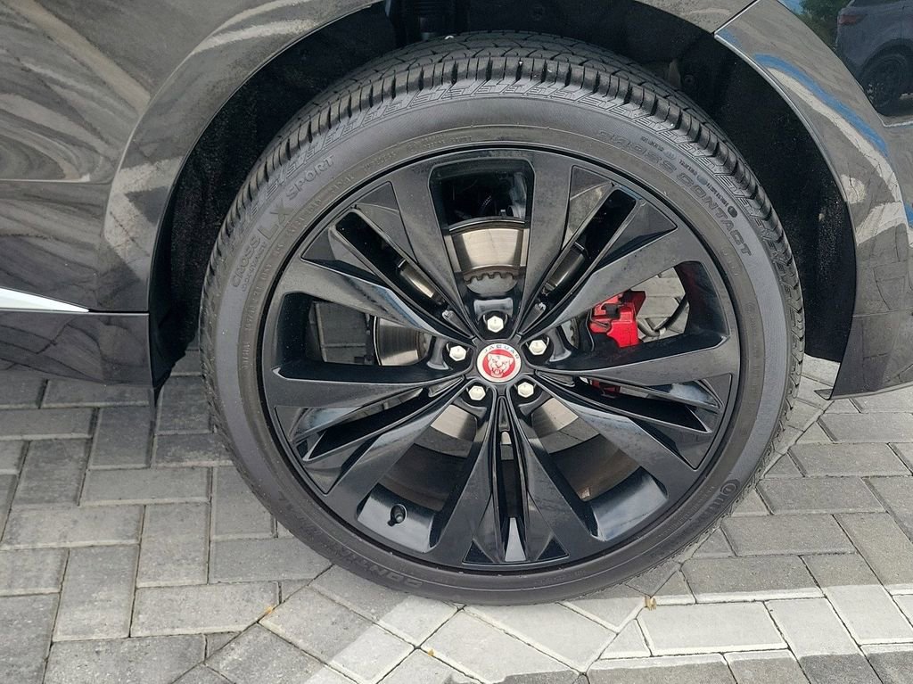 Used 2023 Jaguar F-PACE R-Dynamic S AWD/4WD image 14