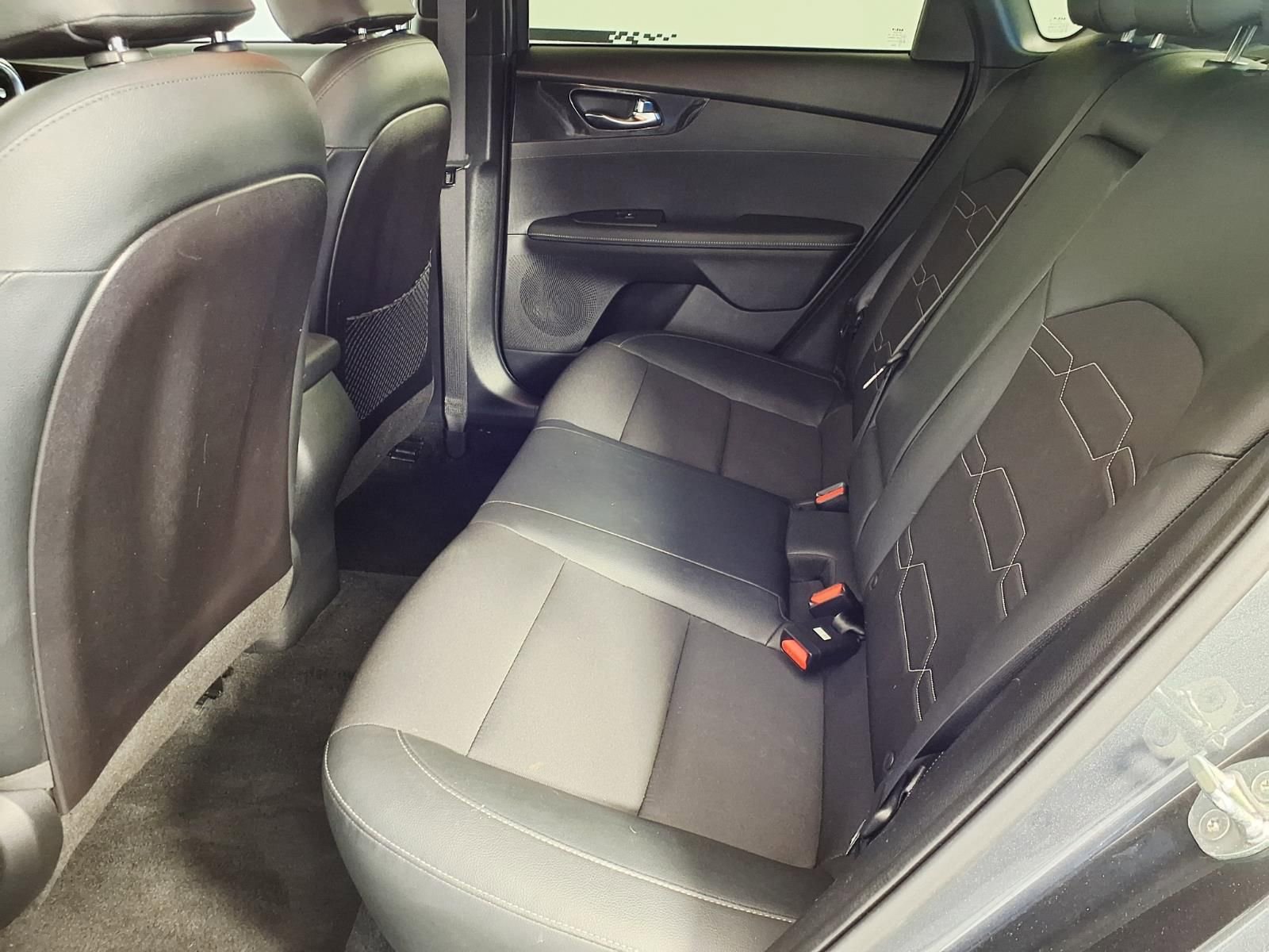 Used 2022 Kia Forte GT-Line image 9