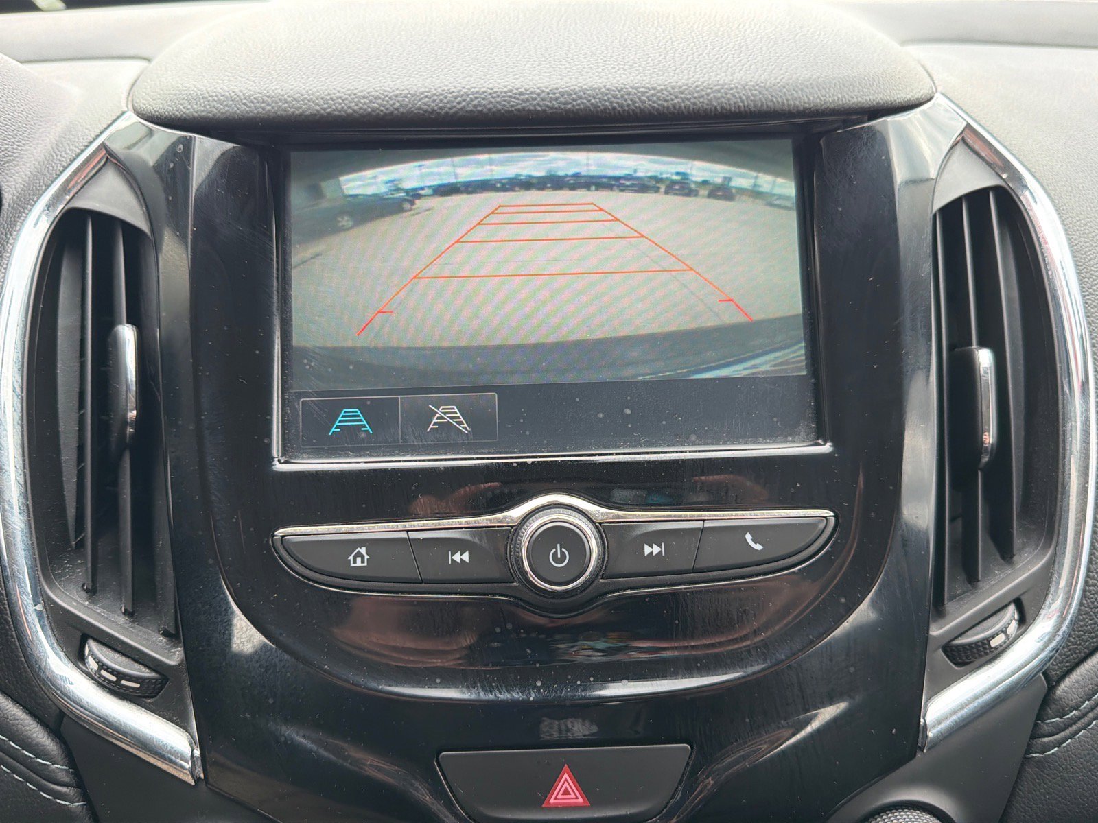 Used 2016 Chevrolet Cruze Premier FWD image 16