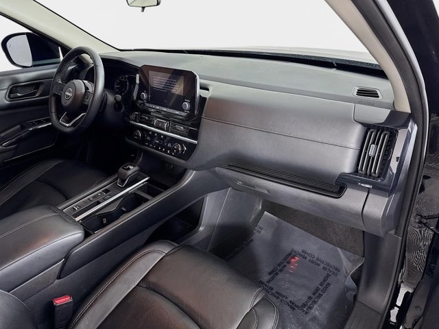 Certified 2023 Nissan Pathfinder SV image 29