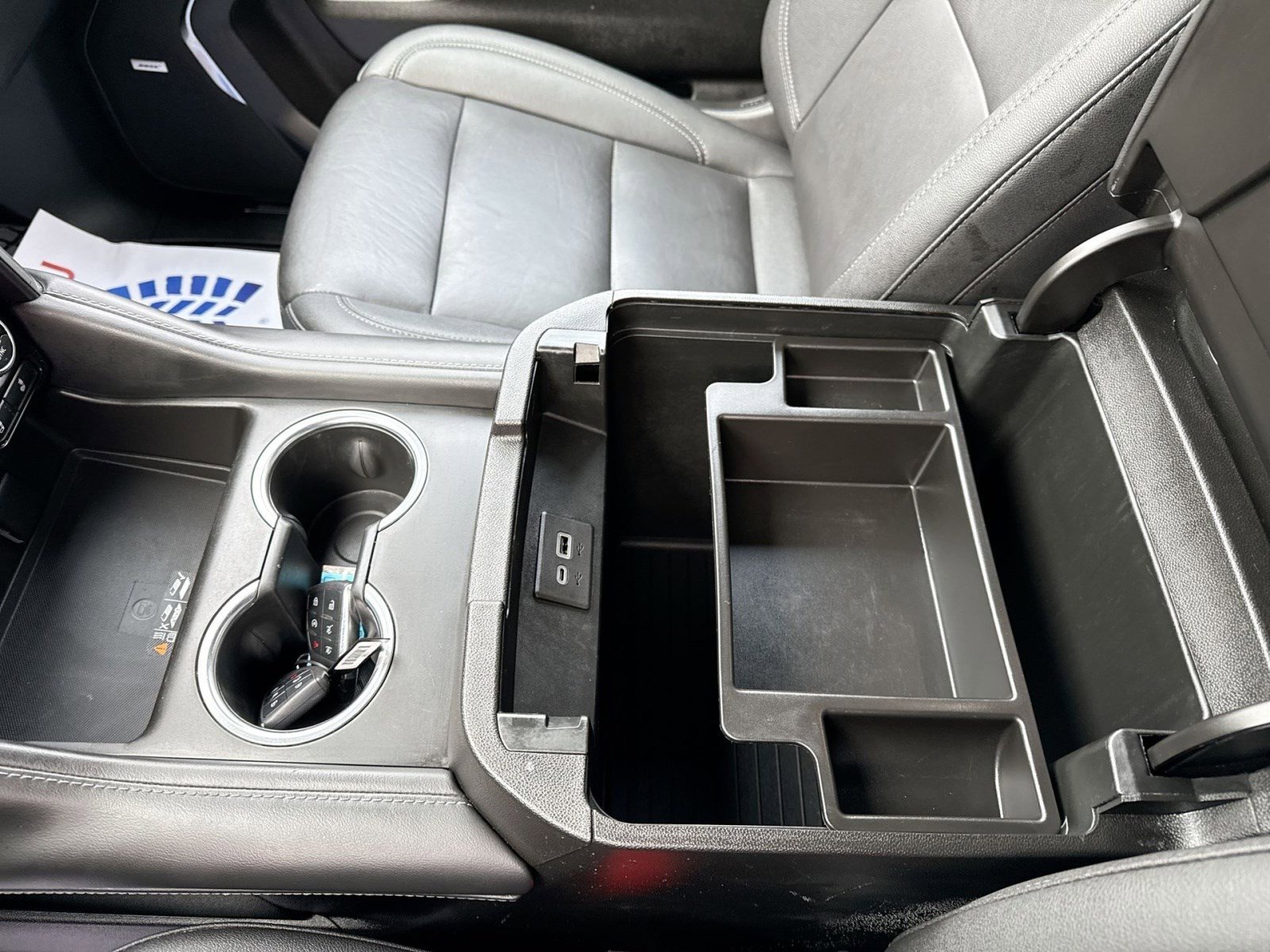 Used 2023 Chevrolet Suburban Z71 image 23