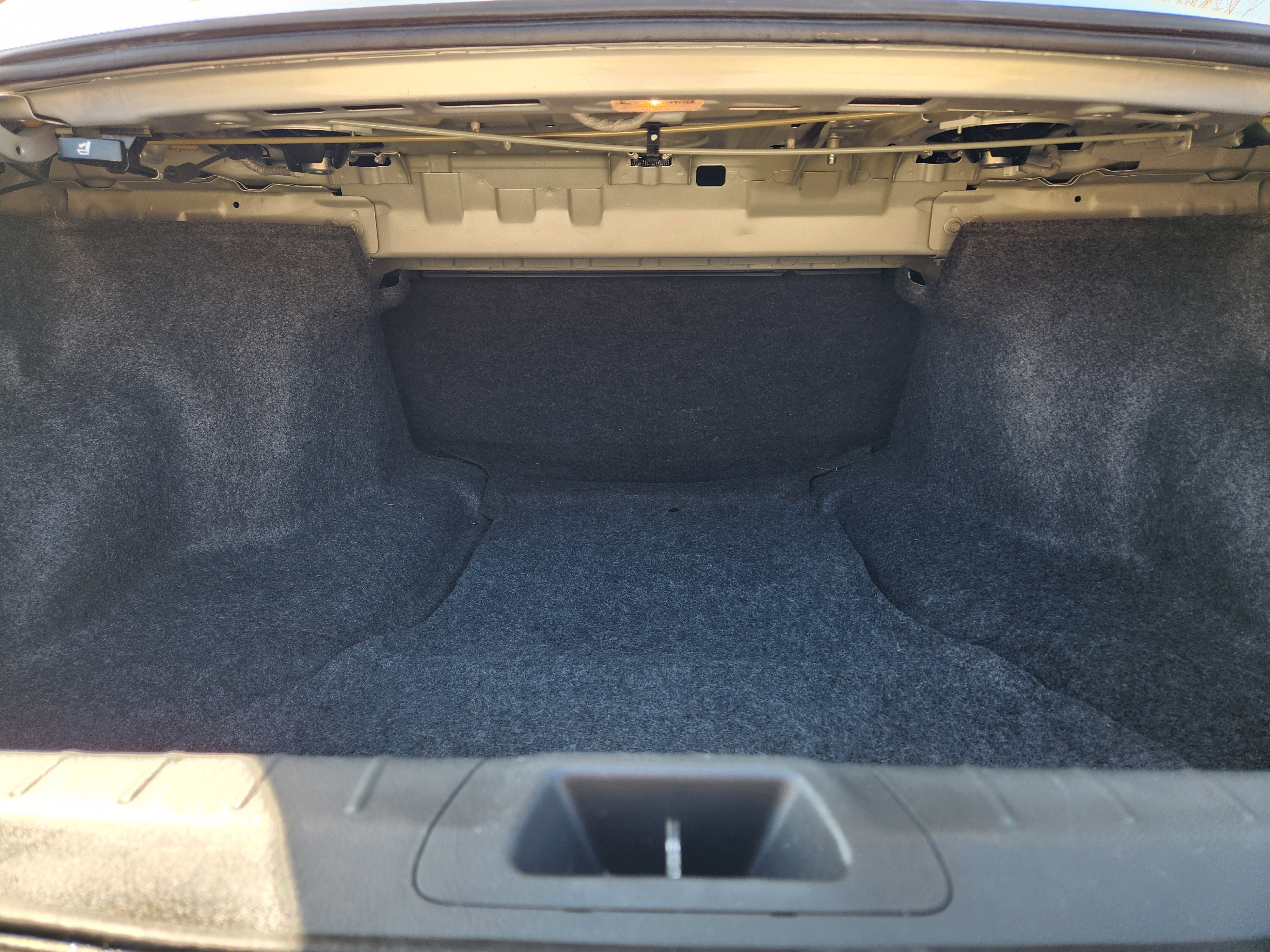 Used 2012 Honda Accord LX-S image 31