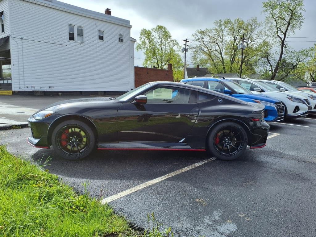 New 2025 Nissan Z NISMO w/ Floor Mat Package image 7