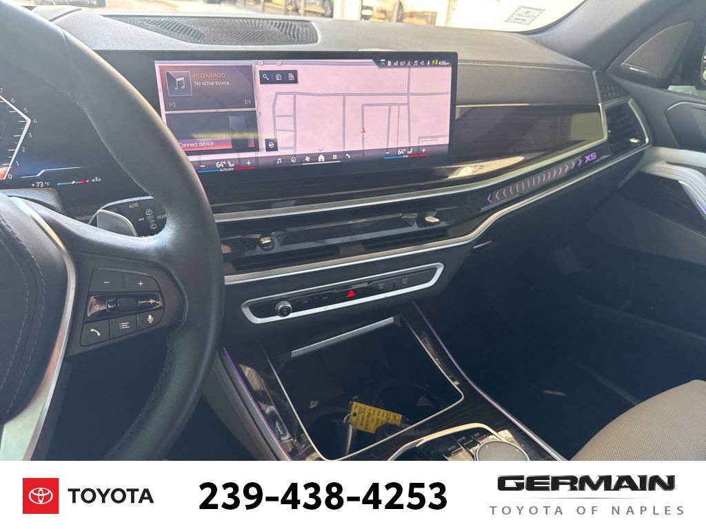 Used 2024 BMW X5 sDrive40i w/ Premium Package image 18