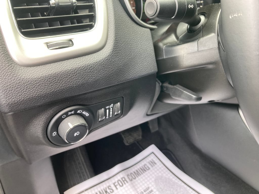 Used 2018 Jeep Compass Latitude AWD/4WD image 17