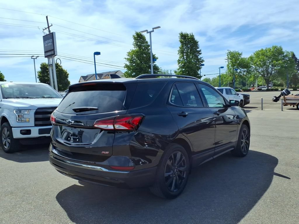 Used 2023 Chevrolet Equinox RS AWD/4WD image 4