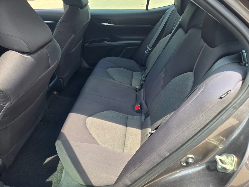 Used 2020 Toyota Camry LE w/ Carpet Mat Package FWD image 23