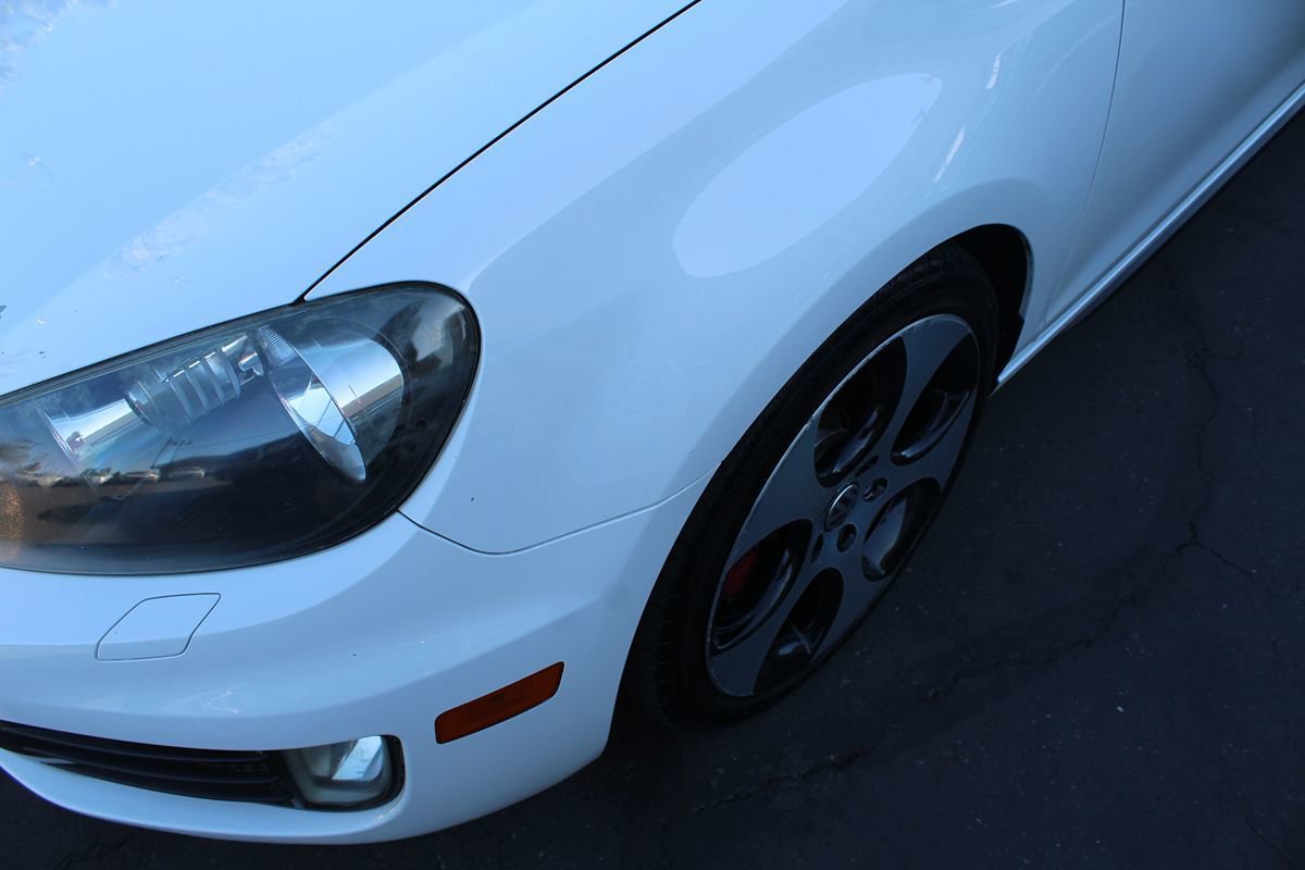 Used 2012 Volkswagen Golf 4-Door FWD image 10