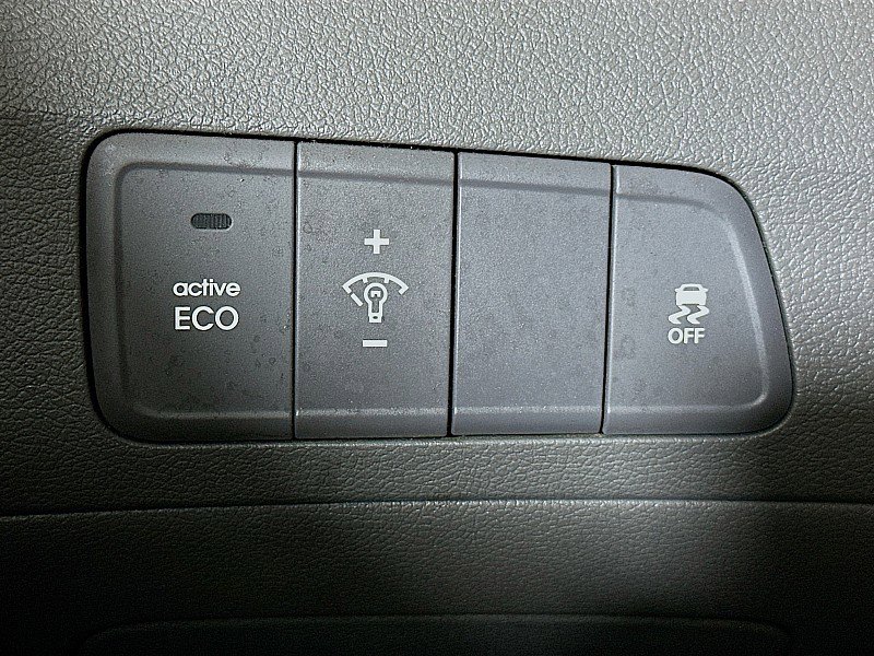 Used 2016 Hyundai Elantra SE image 10