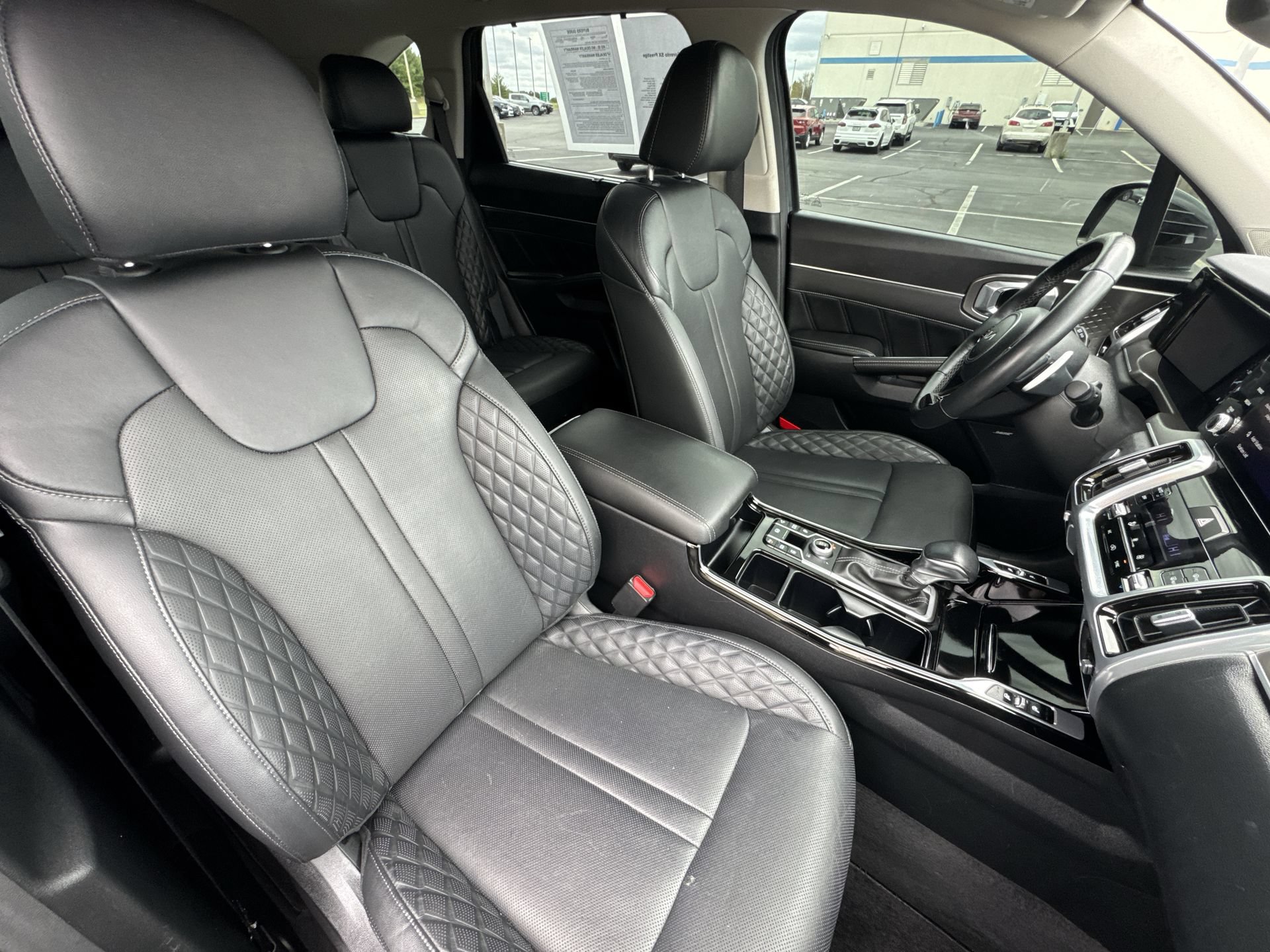 Used 2023 Kia Sorento SX AWD/4WD image 26
