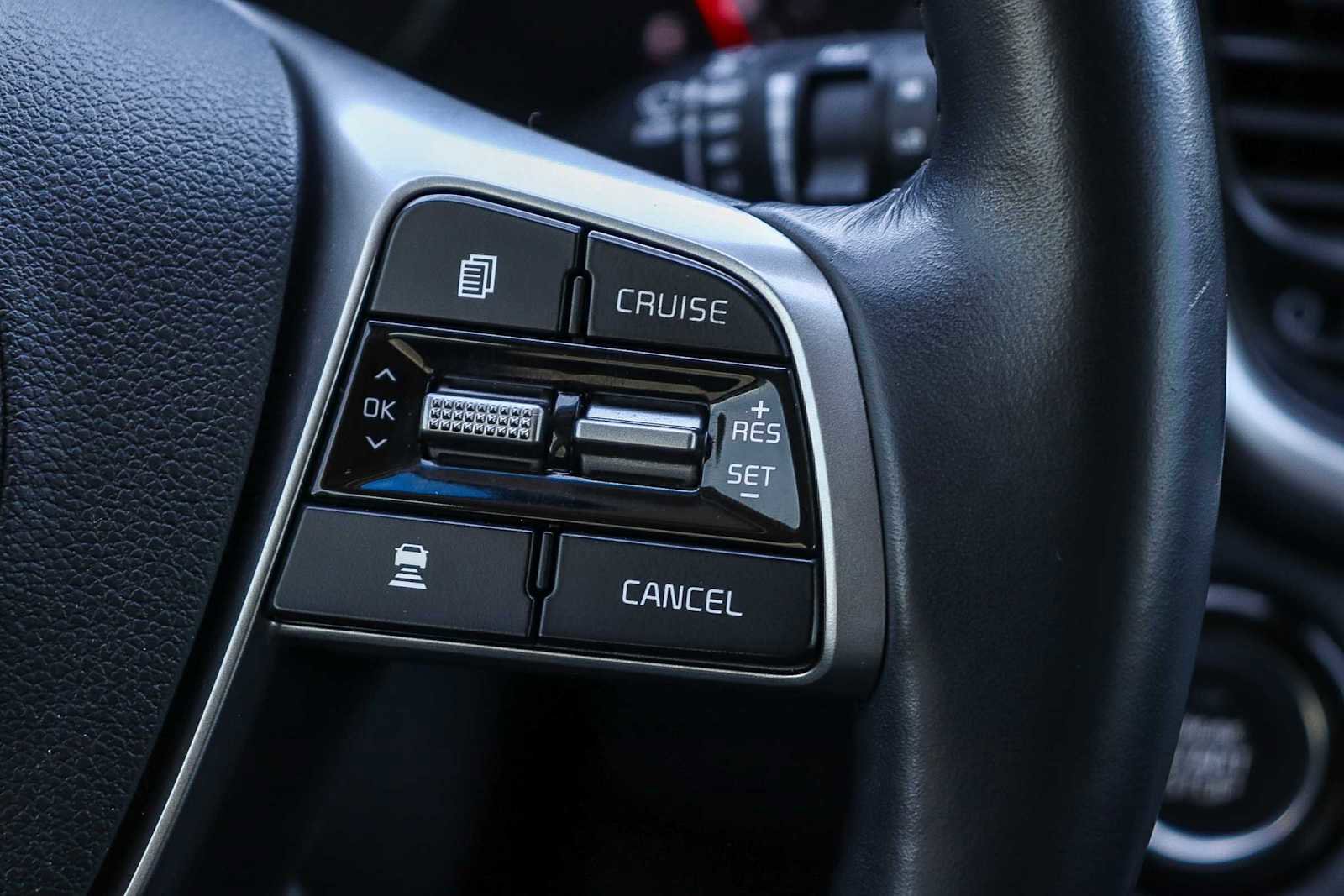 Used 2019 Kia Sorento EX image 21