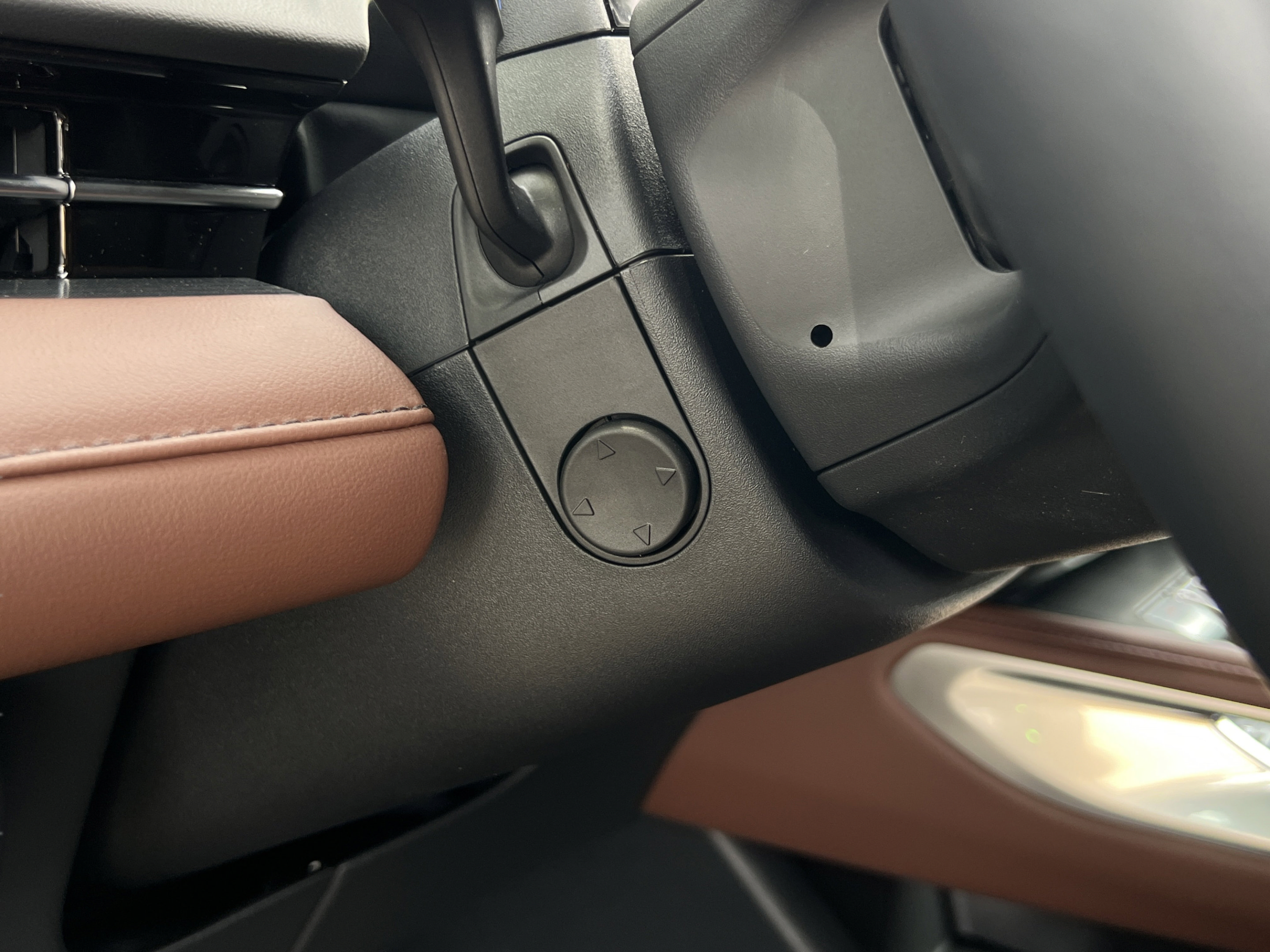 New 2026 Lincoln Nautilus Reserve AWD/4WD image 11