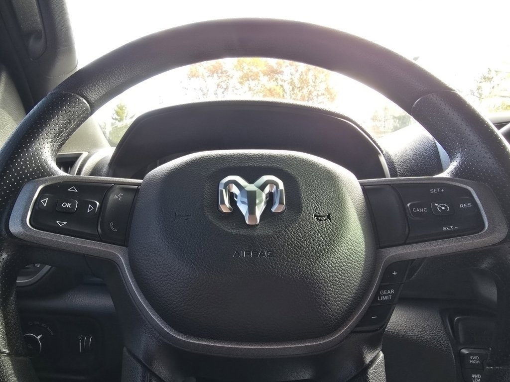 Used 2024 RAM 2500 Tradesman w/ Chrome Appearance Group image 22