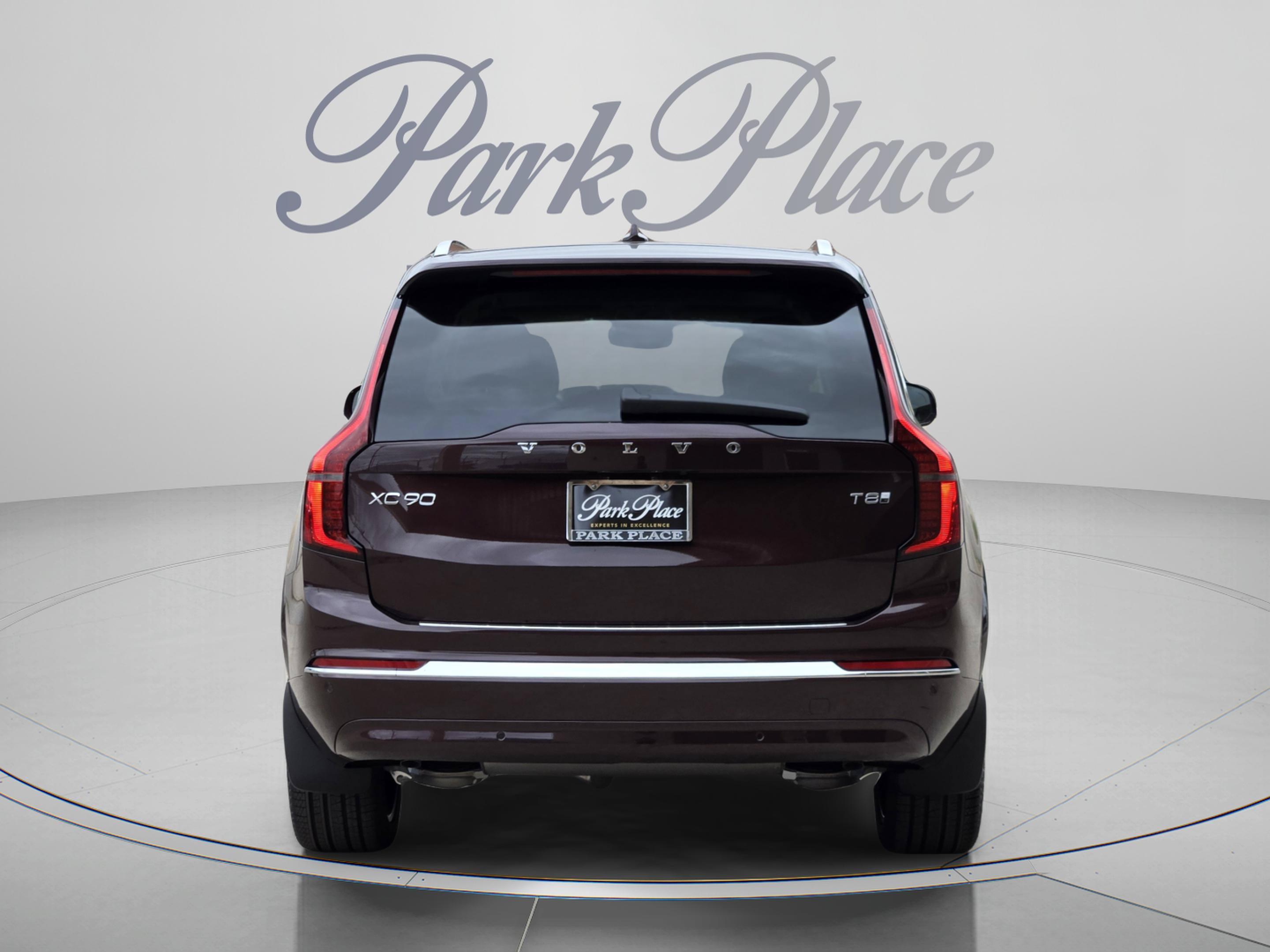 New 2026 Volvo XC90 T8 Ultra w/ Protection Package Premier AWD/4WD image 4