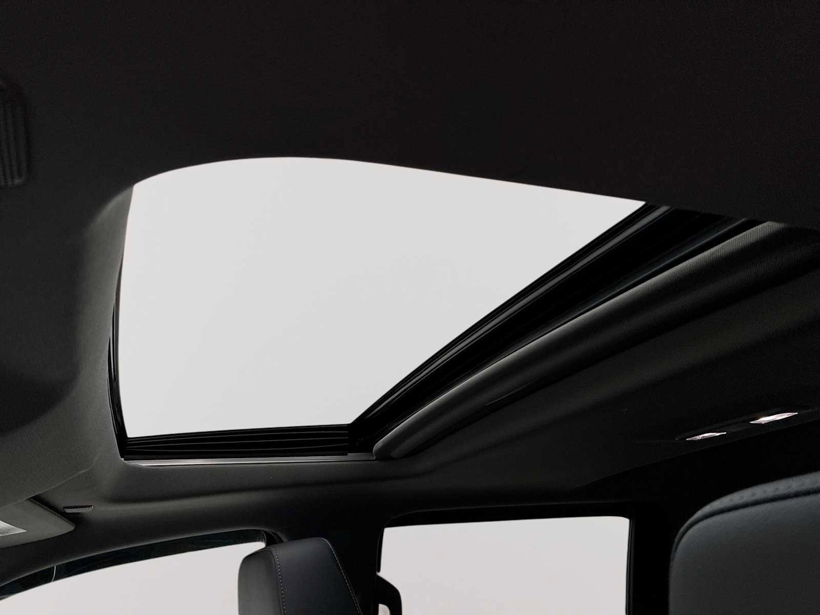 Certified 2024 Chevrolet Silverado 1500 LT Trail Boss w/ Convenience Package II image 19