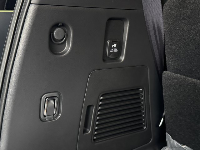 New 2026 Nissan Armada Platinum AWD/4WD image 24