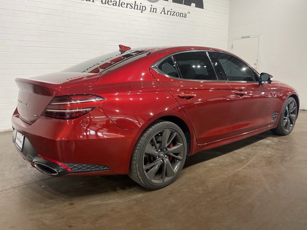 Used 2022 Genesis G70 3.3T image 3