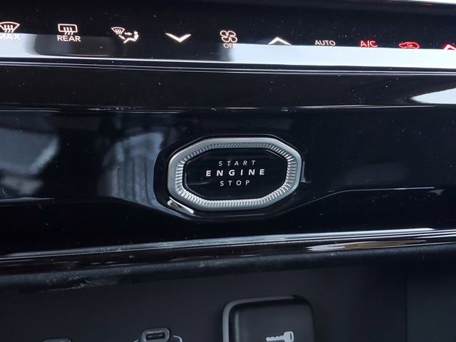 New 2026 Jeep Grand Cherokee Limited AWD/4WD image 31