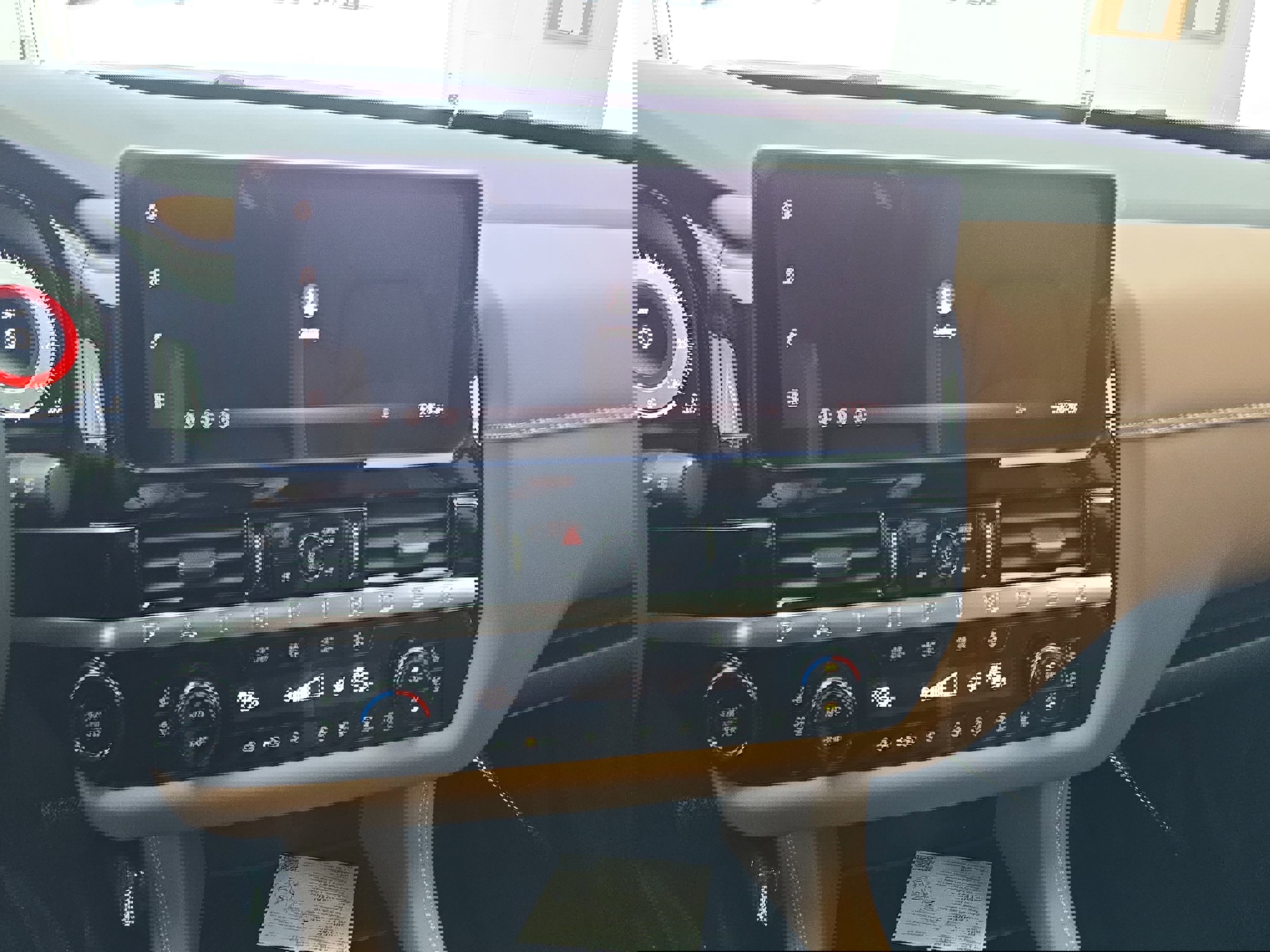 New 2026 Nissan Pathfinder Platinum image 21